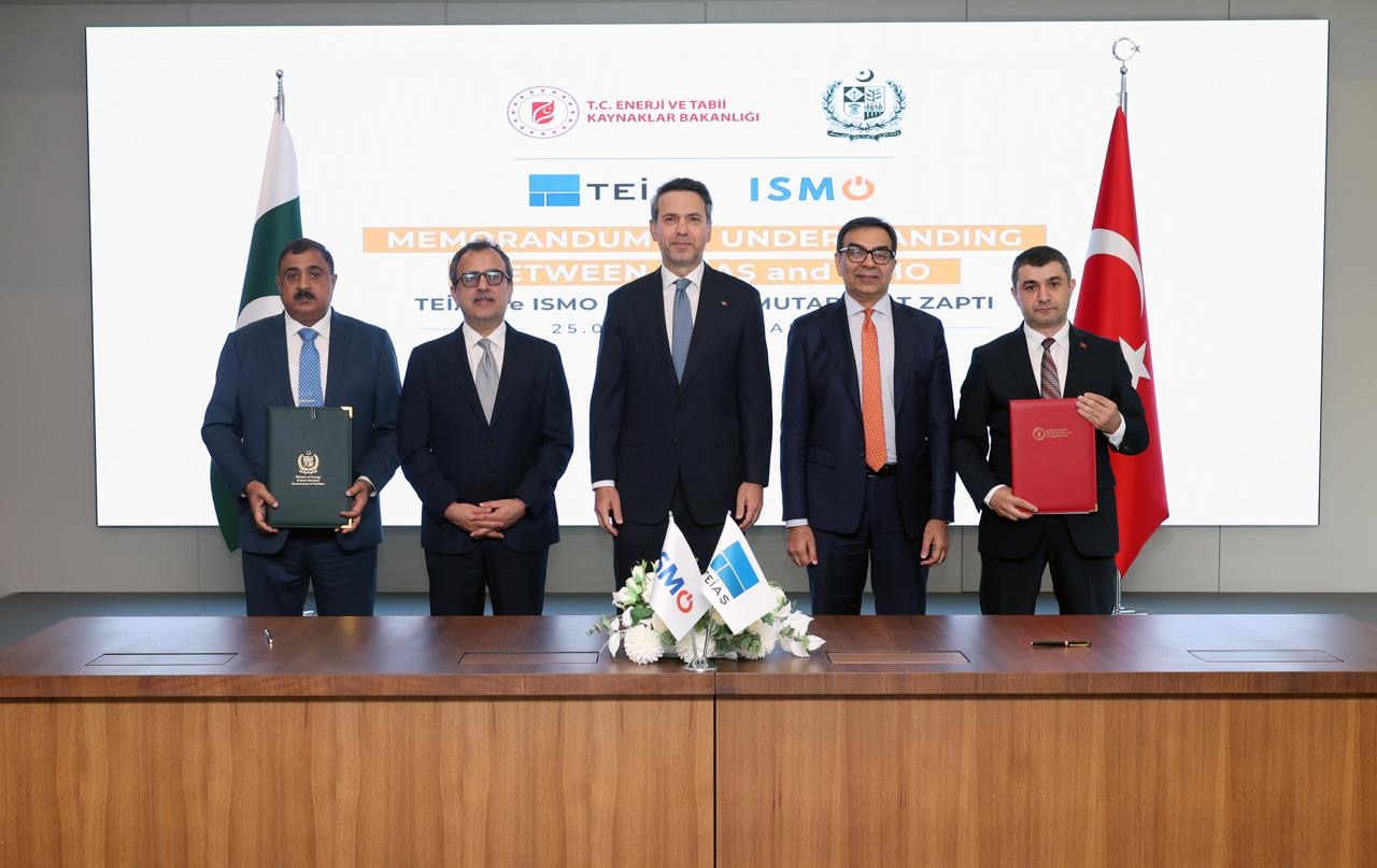 Pakistan, Türkiye Sign Three Landmark MoUs to Fuel Strategic Energy Sector Cooperation