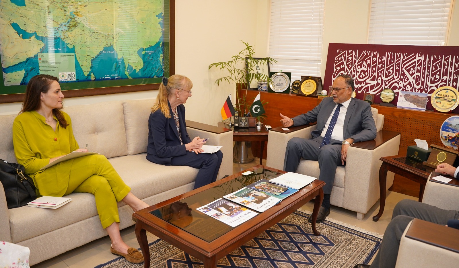 GERMAN AMBASSADOR CALLS ON AHSAN IQBAL TO DEEPEN BILATERAL TIES IN EDUCATION, TOURISM, AND ECONOMIC REFORMS