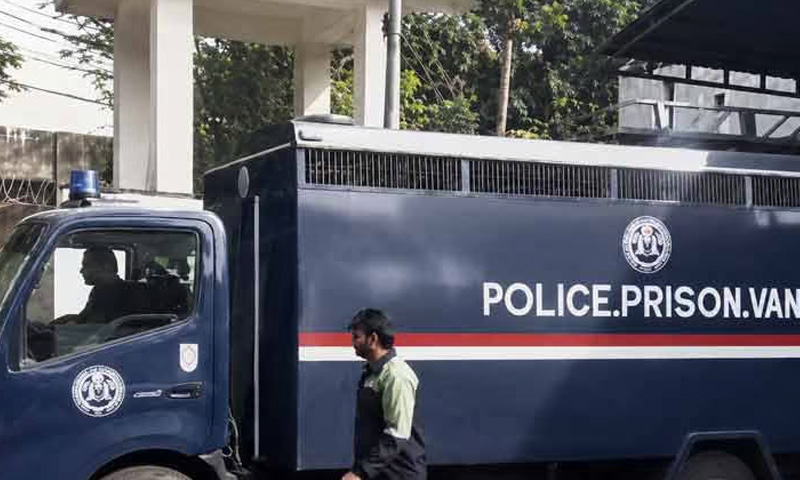 Five cops detained, FIR registered over Adiala jail prisoners’ escape